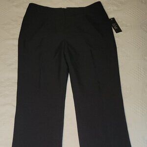 Women pants size 10 NEW